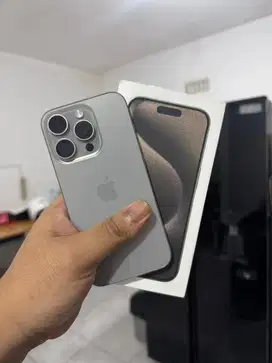 iphone 15 Pro Max 1000gb (1tb) resmi ibox fullset bawaan ada semua