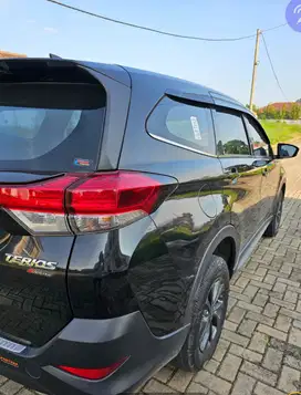 Daihatsu Terios 2022 Bensin