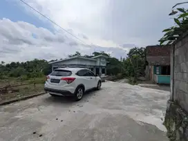 5 MENIT SCH Mall, Tanah di Denggung Sleman Jogja, Luas 200 an