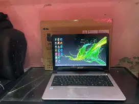 TERIMA JUAL BELI LATOP BEKAS MACBOOK IPAD TABLET CAMERA ATAU MATOT