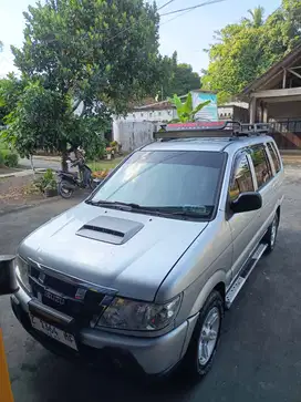 Full Variasi ! Isuzu Panther LV 2.5 Manual Turbo Diesel Silver 2009