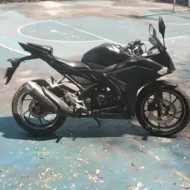 Honda CBR 2016 Bekas Warna Hitam
