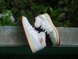 Nike Jordan Mid Fullwhite •Preloved,Second,Thrift•