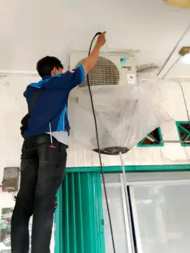 Jasa service ac tambah freon service kulkas Dan bongkar pasang ac