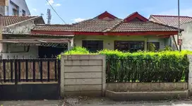 Dijual Rumah Asri, Siap Huni,LokasiStrategis,di Kreo, Ciledug