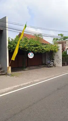 Tanah Murah bonus Rumah Mewah pinggir jalan Ringroad Utara,dkt UGM