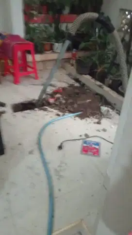 Sedot WC/tembak saluran