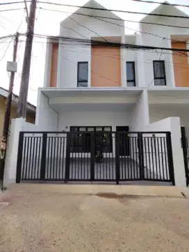 Dijual cepat rumah baru siap huni di lubang Buaya Jakarta Timur