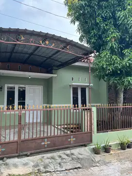 Rumah Mangunharjo Tembalang