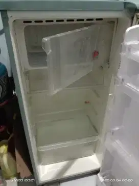 KULKAS MITSUBISHI DINGIN NORMAL