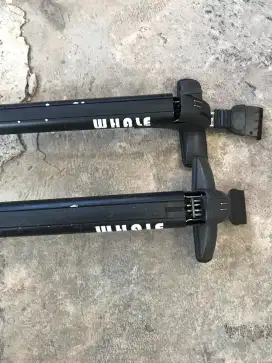 Crossbar whale model jepit
