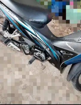 Jual motor Revo