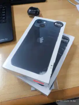 New Iphone 13 128GB Garansi resmi