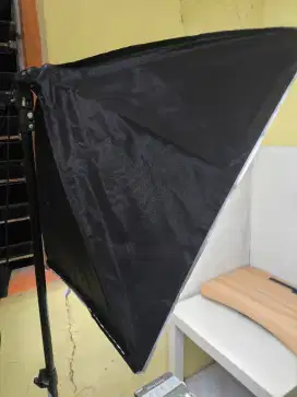Soft Box Ukuran Sedang Warna Hitam