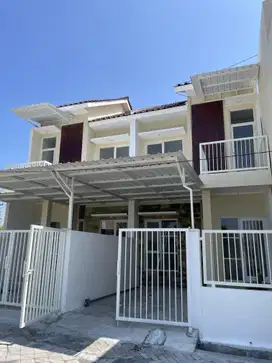 Rumah Baru Siap Huni Dekat Stikom Perbanas ITS Unair UPN MERR Rungkut