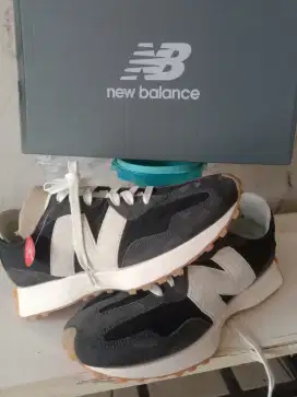 Sepatu baru merk new balance