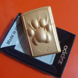 Korek Zippo Original Claw Deaign Gold