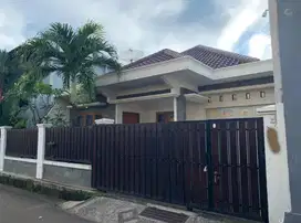 Rumah Cantik Modern dekat Pondok Cibubur Radar Auri Cimanggis
