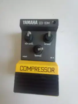 Efek pedal Yamaha CH-10M  stereo analog chorus