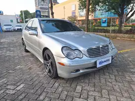 [OLX Mobbi] Mercedes-Benz C240 Abu 2.6 Elegant Bensin-AT 2002 EBG