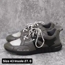 Sepatu Casual Playboy Segrey Olive