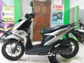 Dp.UM500 BEAT LED STREET 2022