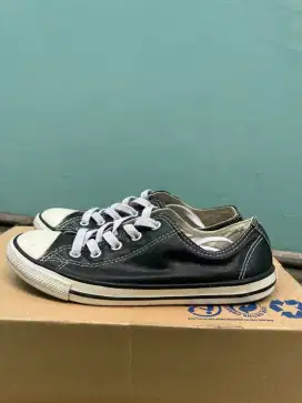 Sepatu Converse All Star Chuck Taylor Ox Black size 6 (36)