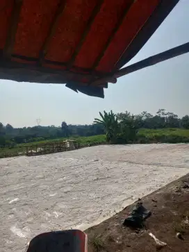 Tukang Jemur Ampas Kelapa
