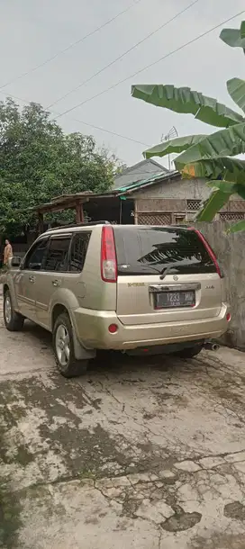 Nissan X-Trail 2005 Bensin