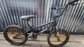 Sepeda bmx anak ring 16