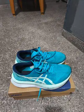 Dijual Sepatu Asics Magicspeed 4
