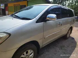 DIJual Innova th 2011