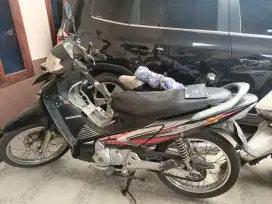 Supra X 125D tahun 2007