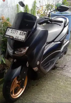 New nmax kunci 2023 km 1.800 seperti baru