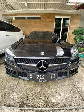 Slk 200 2012 low odo perfect condition plat L asli