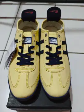 Sepatu Onitsuka Adidas Puma