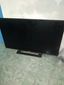 Di jual tv led 32in kondisi apa adanya