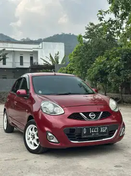 Nissan march 1.5 XS 2013 mt