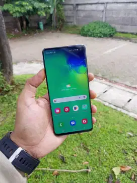 samsung S10 8/128gb tt masuk