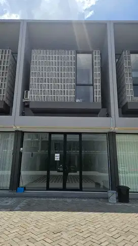 Ruko jalan Boulevard Siap Bisnis di Central Park Juanda Sidoarjo