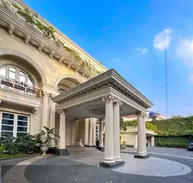 Jual Rumah Mewah PONDOK INDAH. LT.2382/LB.2700. SHM. 8BR. Harga 89M!