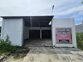 DISEWAKAN BANGUNAN UNTUK USAHA TENGAH KOTA