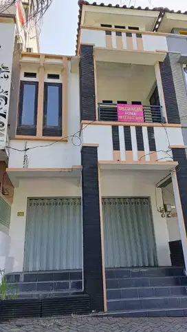 Ruko Siap Pakai Abdul Gani Dekat Museum Angkut Kota Batu