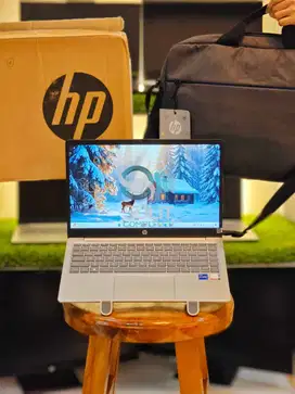 BERGARANSI 5 TAHUN!! Laptop HP 14 Slim Siap Pakai