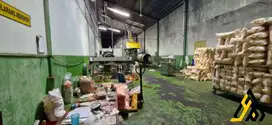 Dijual pabrik snack stategis lokasi tasikmadu karanganyar luas 1300m