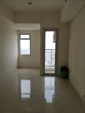 Apartemen green lake sunter studio kosongan + Ac