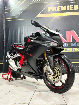Cbr250RR black matte 2019 km.18rb super mewah. Anugerah motor rungkut