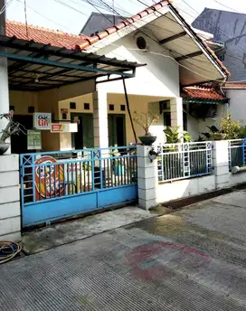 Rumah kelapa dua Nempel gading serpong lokasi sangat strategis