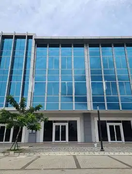 Disewakan Ruko Soho Wallstreet 3Lt Ukuran 8x18 Lokasi Strategis