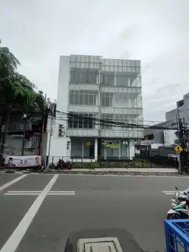 GEDUNG DIJUAL DI JALAN RAYA BINTARO LOKASI STRATEGIS SIAP HUNI NEGO